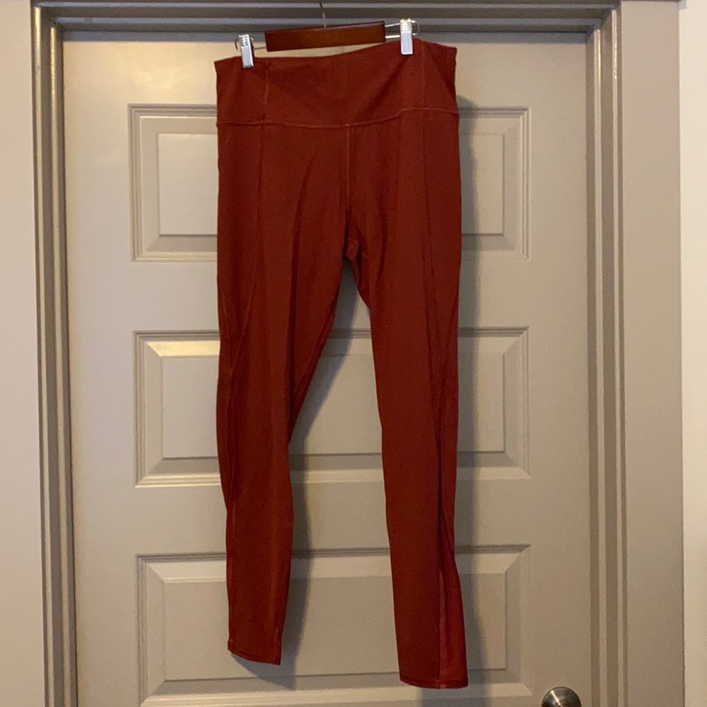Athleta Lightning 7/8 Tight